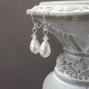 Simple Pearl Drop Earrings Dainty Pearl Earrings Vintage Style Bridal Jewelry 1920s Bride Regency Reproduction image 8