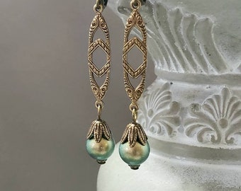 Green Pearl Art Deco Earrings - 1920s Art Deco Jewelry - Art Deco Bridal Earrings - Flapper Jewelry - Vintage Style