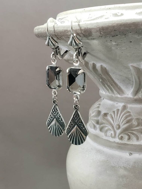 Black Diamond Art Deco Earrings - 1920s Art Deco Jewelry - Great Gatsby Wedding - 1920s Bride - Flapper Jewelry - Vintage Style