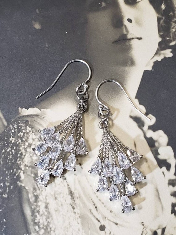 Art Deco Rhinestone Flapper Earrings - 1920s Art Deco Jewelry - Great Gatsby Wedding - 1920s Earrings - Flapper Jewelry