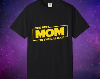 Mom Galaxy Shirt – Comfort Colors 1717 Tee