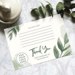 Personalisierbare Dankeskarte für Bestellungen, Postkarte für Kunden als Canva Vorlage, Paketbeileger, grün floral, Danke für die Bestellung