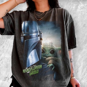 The Mandalorian Grogu This Is The Way Big Face Acid Wash Oversized Shirt, Vintage Star Wars Shirt, Star Wars Fan Gift afbeelding 1