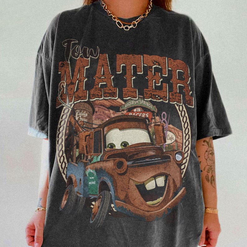 Tow Mater Western Acid Wash Oversized Shirt, Disney Cars Inspired Acid Wash Tee, Disneyland Trip Shirt bild 4