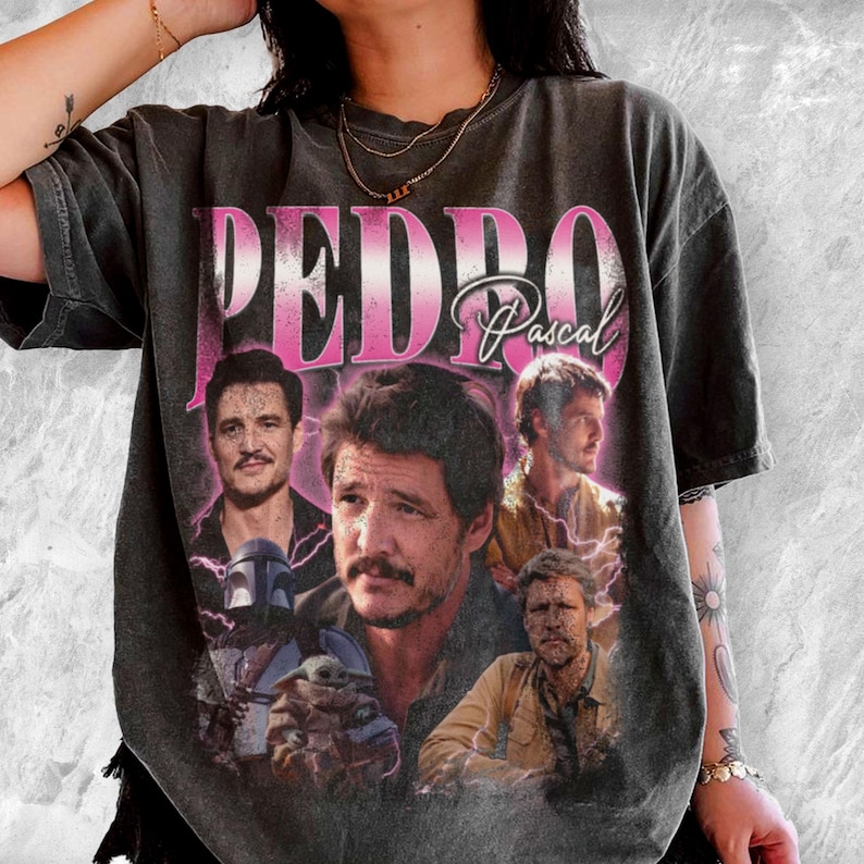 Oversize Tee Pedro Pascal Pink Mandalorian Acid Wash Oversized Shirt, Retro Funny Pedro Pascal Shirt, Pedro Pascal Fans Gift afbeelding 1