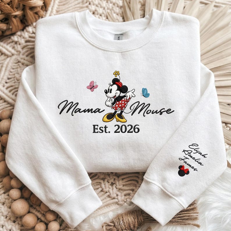 Custom Embroidered Disney Mama Mouse Sweatshirt, Personalized Name Sleeve Crewneck, Minnie Mouse Mom Gift, Mothers Day Disney Family Outfit Bild 10