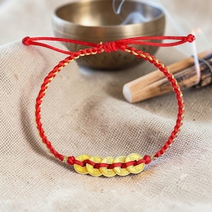 Feng Shui Münze Armband | Gesegnete Rote Schnur Schutzamulett | Putuo Heilige Reise Talisman | Spirituelles Muttertags Geschenk | Achtsamkeit
