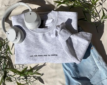 Suéter Bordado de Livros: Vou Falar Sobre o Que Estou Lendo