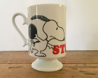 STRIKE! 1965 Peanuts Coffee Mug with SNOOPY and WOODSTOCK bowling + having fun - vintage cartoon, 1960s, 60s, tea cup, cuppa
