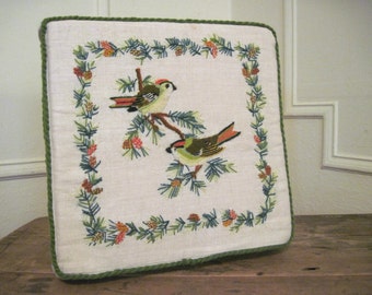 pinecones + chickadees - vintage 1960s SQUARE decorative needlepoint BIRDS throw PILLOW - linen / cotton accent pillow, woodland, garden