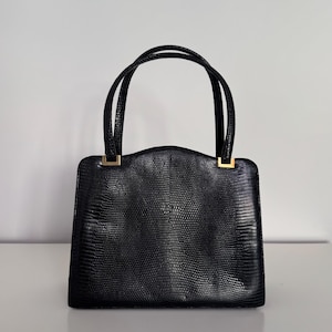 Vintage black leather handbag lizard pattern structured purse