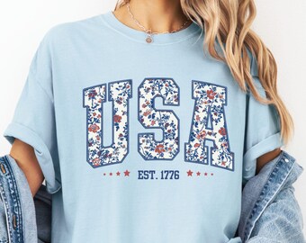 Comfort Colors Girly 4th of July T-Shirt, Floral USA Shirt, USA Est 1776 Shirt, Patriotic Women Shirts, American Girl Shirt, Patriotic Mom