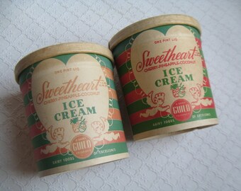 Pair of Vintage Sweetheart Pint Ice Cream Containers, 1950s