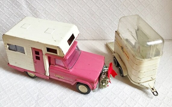 vintage pink tonka truck