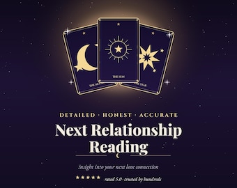 Könnte beinhalten: Eine dunkelviolette Grafik mit drei Tarotkarten mit goldenen Himmelssymbolen, darunter ein Mond, eine Sonne und ein Stern. Der Text lautet FATUMEA, DETAILED HONEST ACCURATE, Next Relationship Reading, insight into your next love connection, 5.0 stars und WRITTEN IN THE STARS.