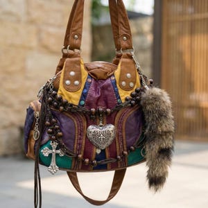 Patchwork Colorblock Dome Tasche: Y2K Boho Hippie Style mit Herz Anhänger