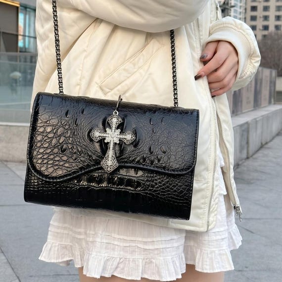 Black Y2K Goth Purse, Croc Embossed Cross Chain Clutch, Gothic Rhinestone Flap Bag, Punk Crossbody Purse, Alt Fashion Mini Handbag