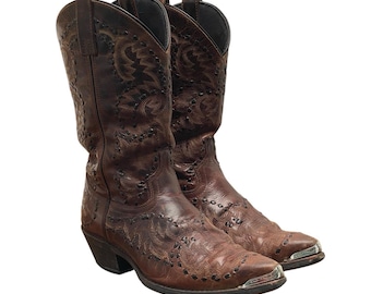 Botas vaqueras Laredo Midnight Rider para hombre, talla 8 D, color marrón, bordadas.