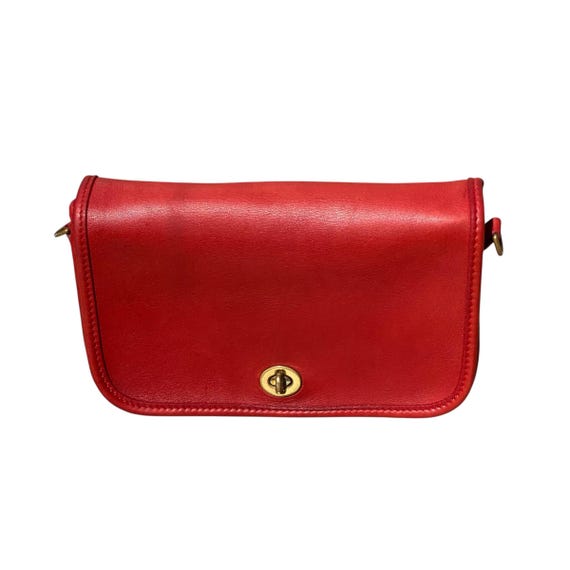 Vintage Coach Pocket Purse 9755 Red Leather Shoulder Bag Pre 1994