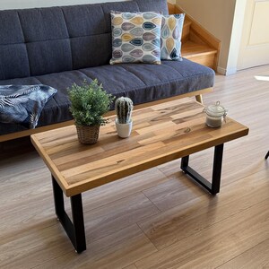 Coffee table in solid oak (or chestnut of your choice) and solid walnut