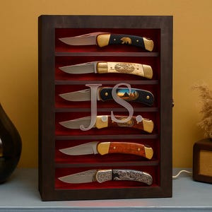Vitrina para cuchillos con LED, Estante de pared para cuchillos, Porta cuchillos de madera, Armario para cuchillos con iluminación, Estante para cuchillos con puertas de cristal