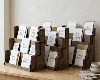 Expositor de tarjetas de madera, expositor de tarjetas de felicitación, expositor de postales, expositor de tarjetas para comercios, expositor escalonado, expositor para ferias de artesanía