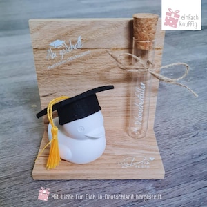 Geldgeschenk Abitur | Geschenk Abschluss, Bachelor, Prüfung, Lehrer | Ente mit Akademikerhut und befüllbarem Reagenzglas | Wunscherfüller