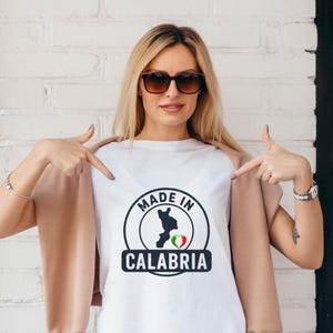 Made in Calabria – Vintage Unisex T-Shirt with Pride, Calabria-Themed T-shirt, Gift for Italian Expats, Gift for Friends, Italy Love Apparel