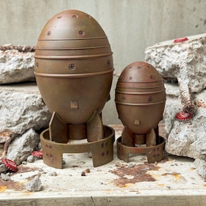 Fallout weathered mini nuke container, mini nuke replica, fallout props, fallout inspired