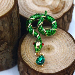Enamel Green Snake Brooch: Emerald Crystal Gothic Serpent Pin