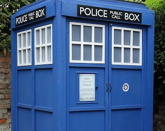 Doctor Who Tardis sign, Police Public Call Box 3 sizes available x 3mm thick