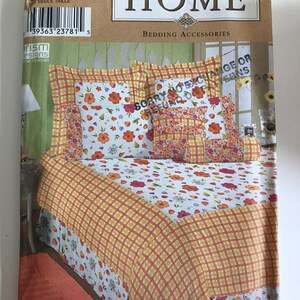 Simplicity Home Bedding Accessories UNCUT 9149 Sewing Pattern Full Size and Twin Size Duvet Cover Dust Ruffle Neck Roll Pillow Cover Sham