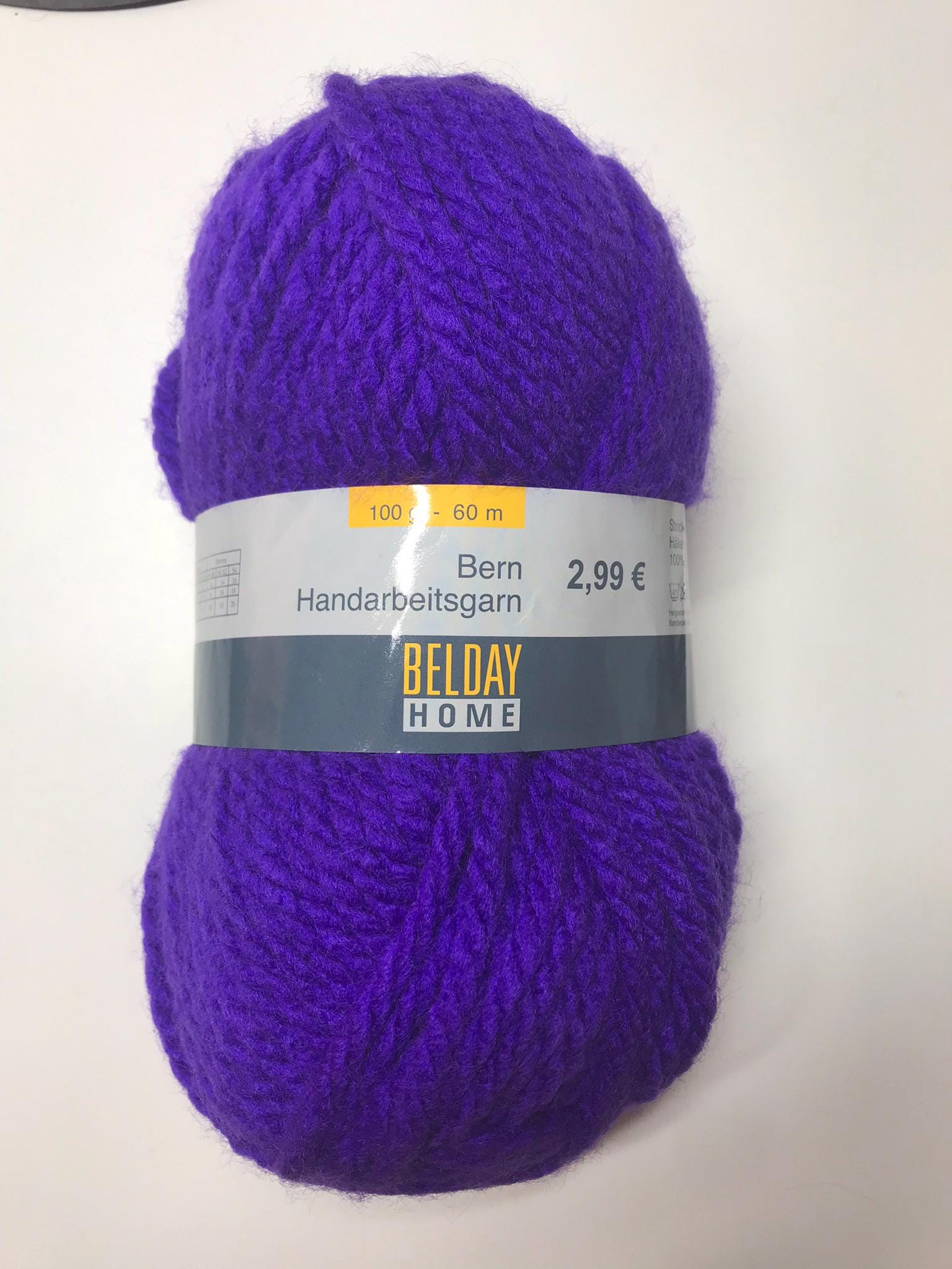 Belday Home Bern Chunky Yarn | Purple | 8 Skeins | Bulky #6 | 900 g Total | Polyester Knitting Crochet Yarn