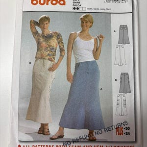 以下が含まれることがあります： スカートのデザインが描かれた、Burdaのソーイングパターンパッケージ。 パッケージには番号8342、サイズチャート、Burdaのロゴが表示されています。 パッケージのテキストには「ROCK JUPE SKIRT FALDA」が含まれています。