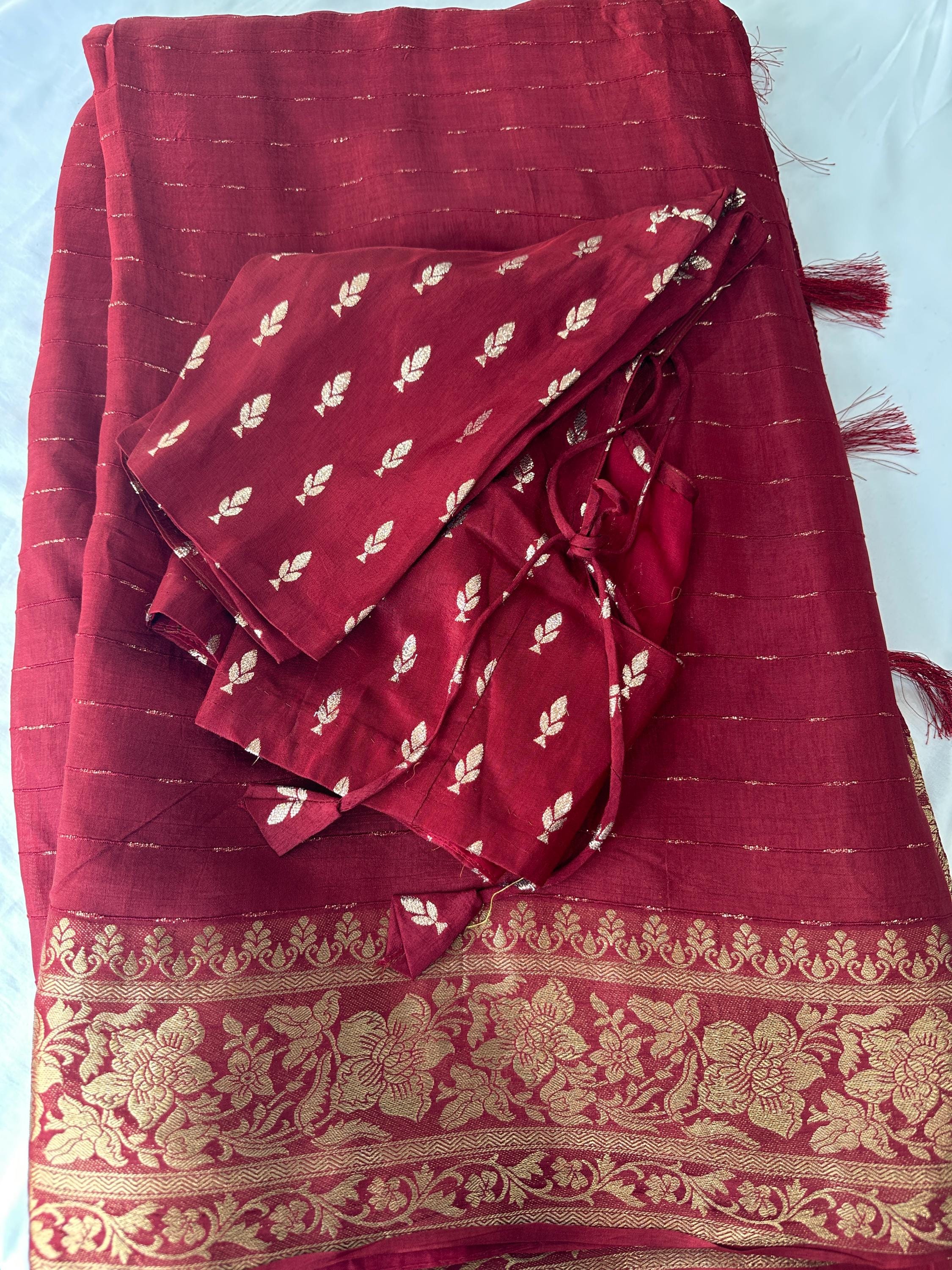 Maroon Red crepe Silk Saree Blouse