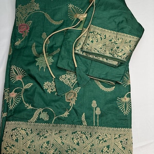Munga Silk Green Zari Weaving Saree Blouse