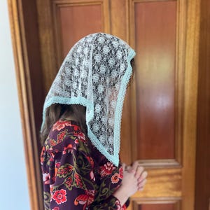 Pange Lingua Triangular Catholic Mantilla Veil