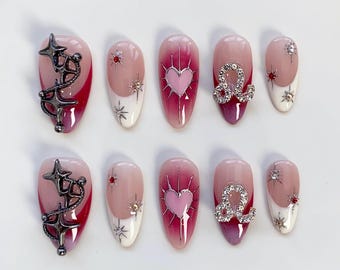Uñas postizas rosas Y2K, uñas almendradas largas, uñas Y2K, uñas góticas, uñas de estrella, uñas cromadas plateadas 3D, uñas francesas blancas y uñas de constelación.