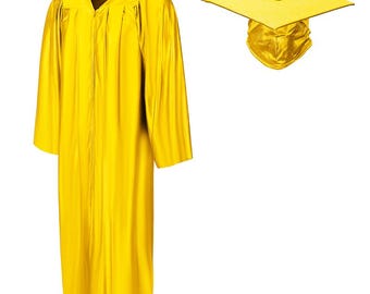 Adult Gold Graduation Cap and Gown Set – Shiny Finish, Classic Academic Attire for Ceremony, Size Options Available