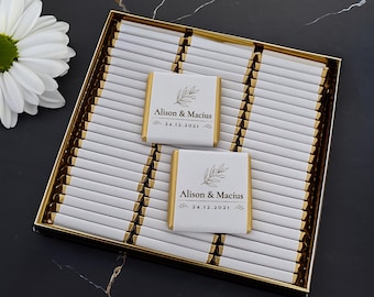Recuerdos de boda personalizados con chocolate, bombones a medida para invitados, bombones de agradecimiento, obsequios para fiestas de compromiso.