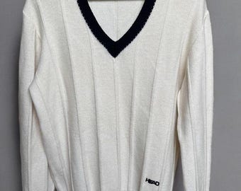 80s Vintage Fall Classic Sport Style Sweater / Wool Blend White V Neck Pullover Knit Jumper Size M L