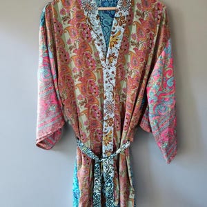 Vintage 90s Paisley Poly Silk Kimono Robe / Turquoise Pink Summer Boho Lightweight Lounge Jacket
