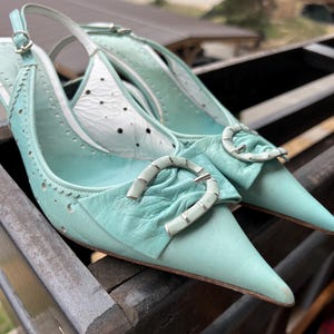 Vintage 90s Blue Slingback Heels Leather Pointed Toe / Low Heel Prom Graduation Shoes