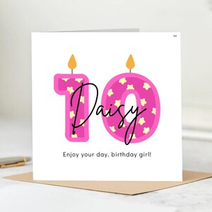 Personalisierte Karte zum 10. Geburtstag für Gänseblümchen - Rosa Kerzendesign für Mädchen, Rosa Kerzensterndesign