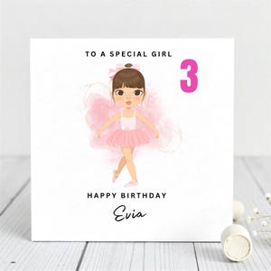 3e verjaardagskaart voor meisje-ballerina naamkaart voor Evie.