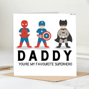 Tarjeta del Feliz Día del Padre -Feliz Día del Padre-Hermosa tarjeta-Eres mi héroe favorito.