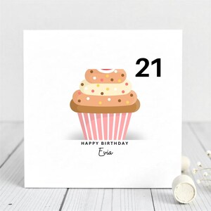 Carte de 21e anniversaire avec motif cupcake - carte de visite personnalisée - joyeux anniversaire Eubée - carte d'âge personnalisée mignonne et amusante