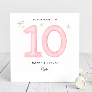 Gepersonaliseerde 10e verjaardagskaart voor meisje-elegant roze nummerontwerp-aangepaste naam verjaardagskaart-speciale viering meisje 10e verjaardag.