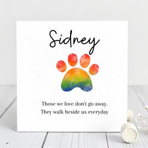 Carte commémorative d'animal de compagnie arc-en-ciel - pour chien ou chat - carte personnalisée de sympathie pour la perte d'un animal de compagnie - impression du souvenir d'animal de compagnie avec nom et citation.
