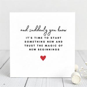 Nieuw begin-kaart-inspirerende citaatkaart-vertrouw op de magie van een nieuw begin-aanmoedigingskaart voor vriend, collega, afgestudeerde, geliefde